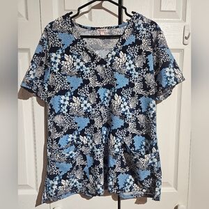 RNInspired Floral Blue Scrub Top | Size XL Light & Breathable